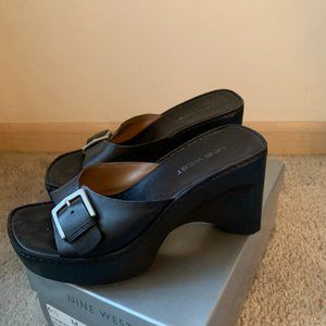Nine West black leather wedge sandal
